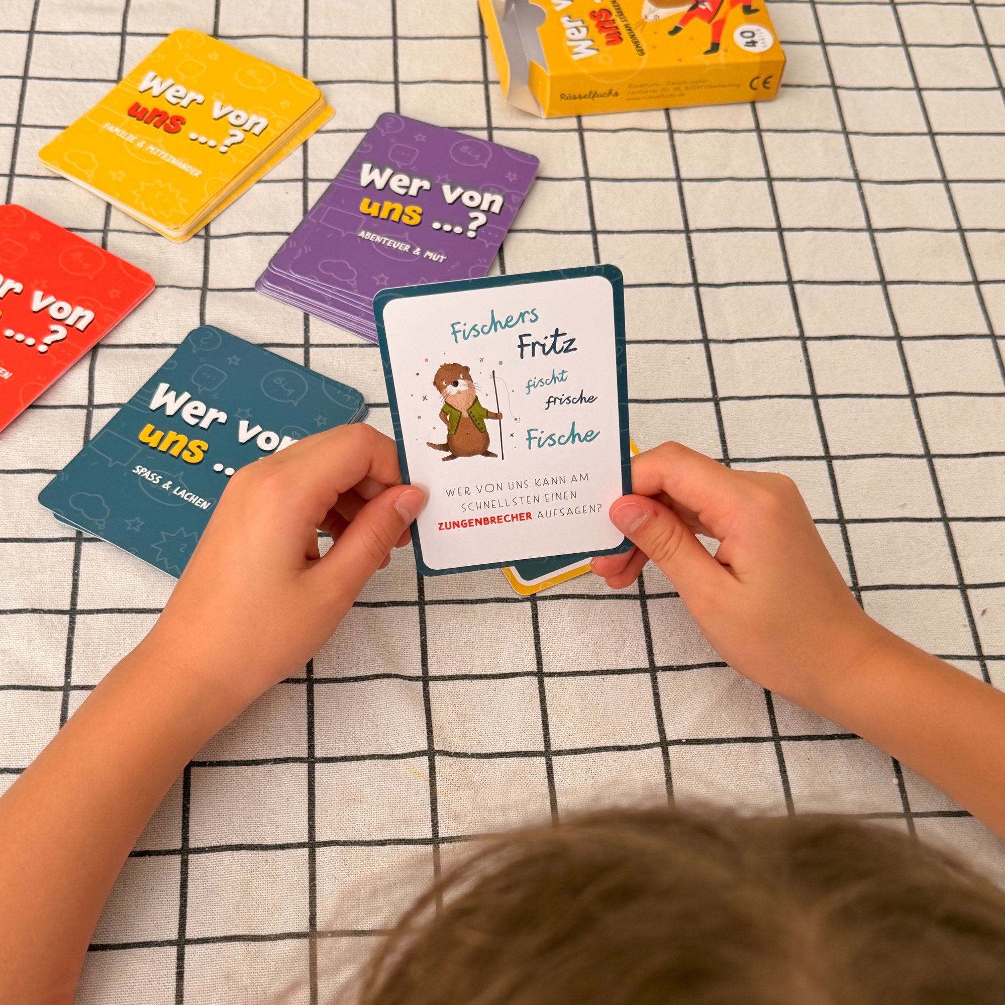 Wer von uns...? – Fragespiel für Kinder & Familien
